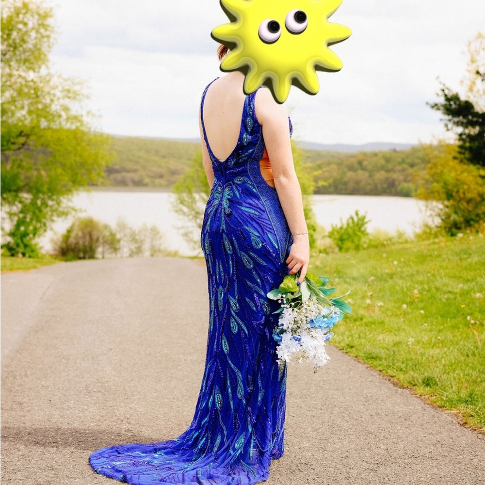 blue prom dress💙